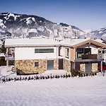 Aurora Mountain By We Rent, Summercard Included