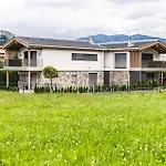 Aurora Mountain By We Rent, Summercard Included Chalet *