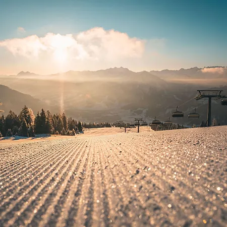Aurora Mountain By We Rent, Summercard Included كابرون