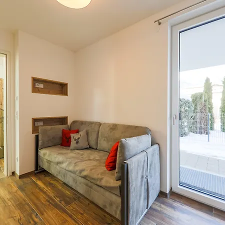 Aurora Mountain By We Rent, Summercard Included كابرون