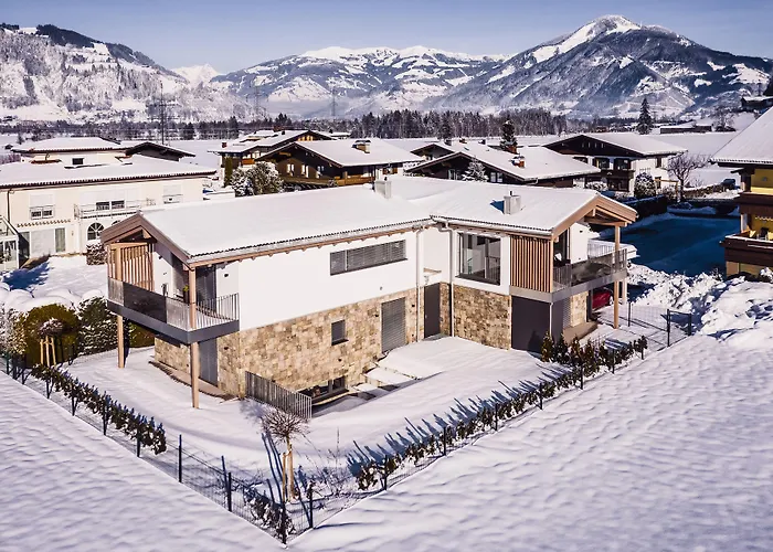 シャレー Aurora Mountain By We Rent カプルーン